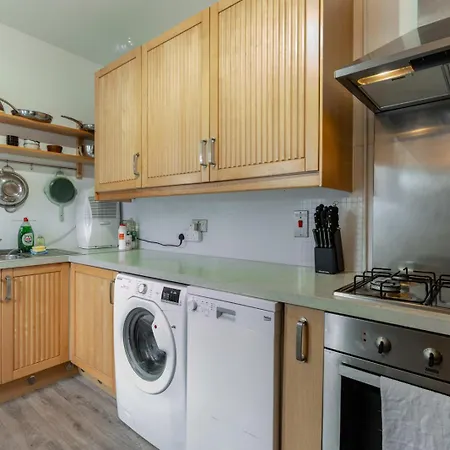 Bedminster Base - Living Made Easy * Bristol