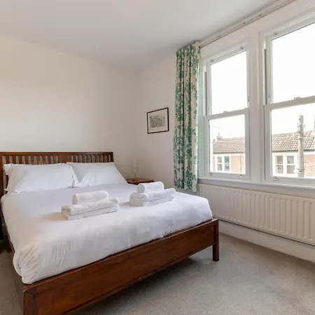 Bedminster Base - Living Made Easy Bristol
